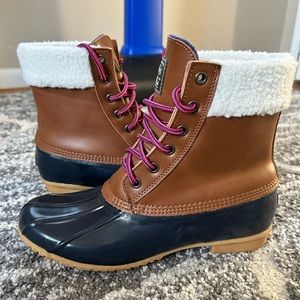 Bass & Co Duck Boots